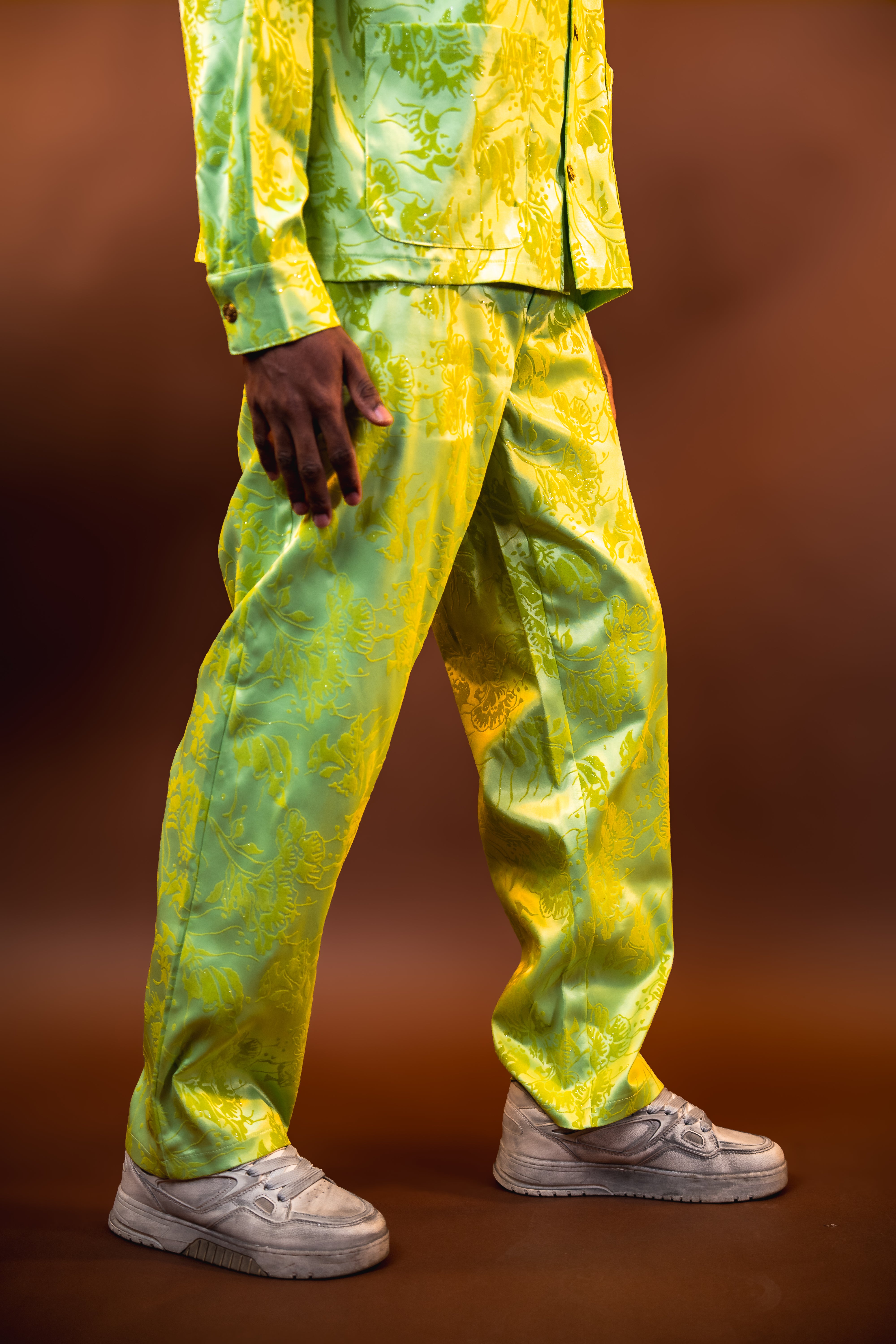 MEJAOUI SILK FLORAL SET – LIMITED EDITION IN LIME GREEN
