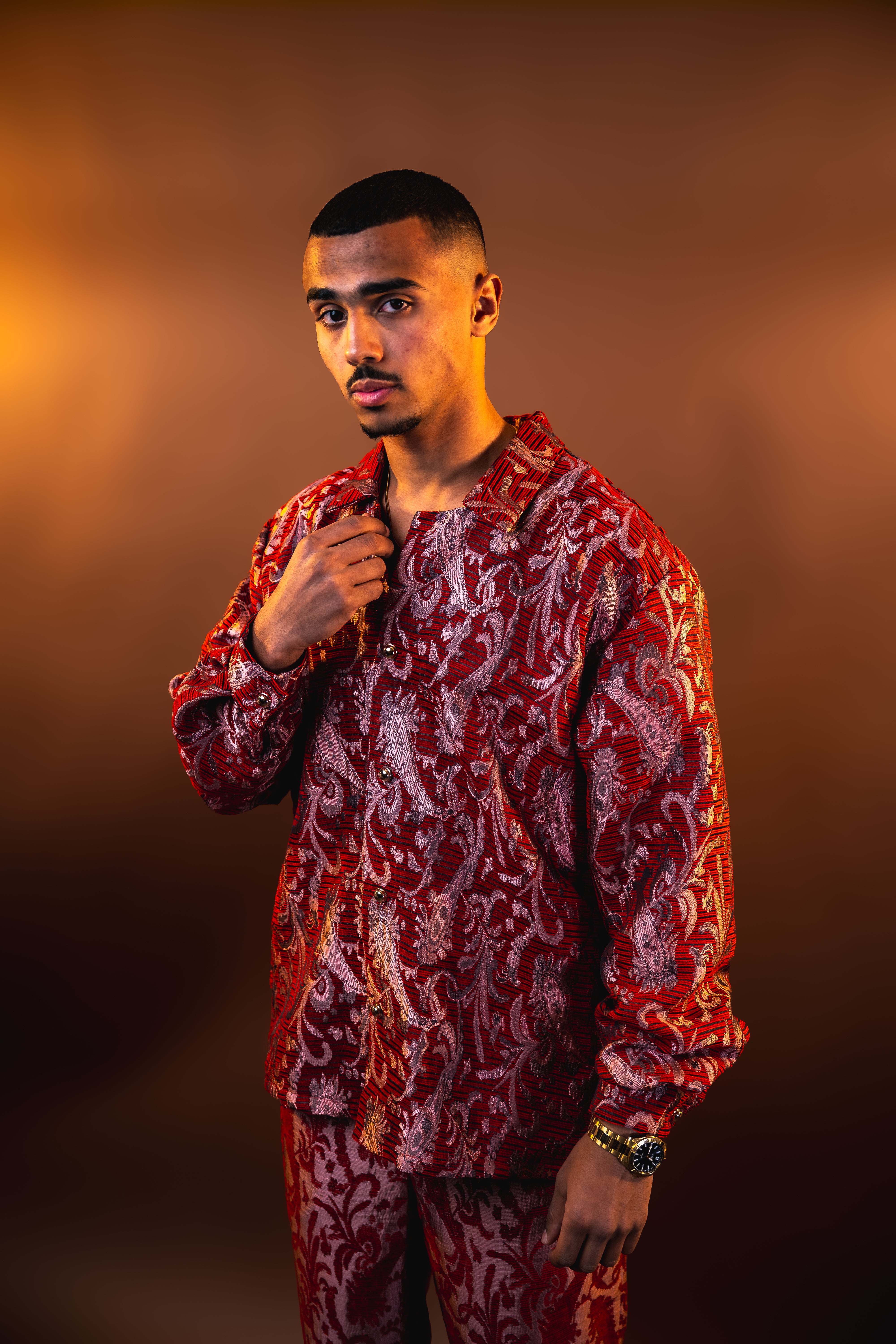 MEJAOUI RED EMBROIDERED SUIT – LIMITED EDITION